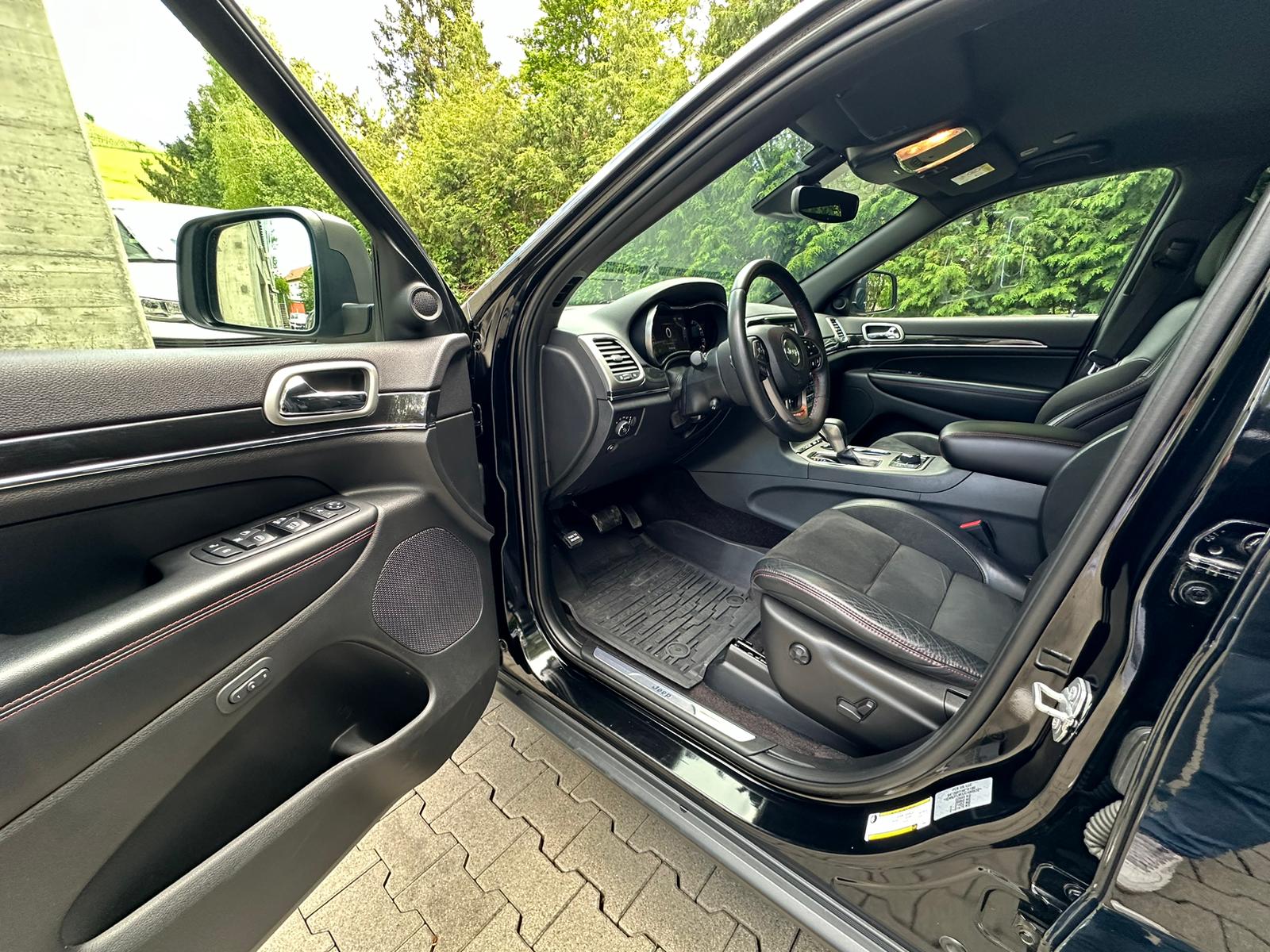 JEEP Grand Cherokee 3.0 CRD Trailhawk Automatic-image-9