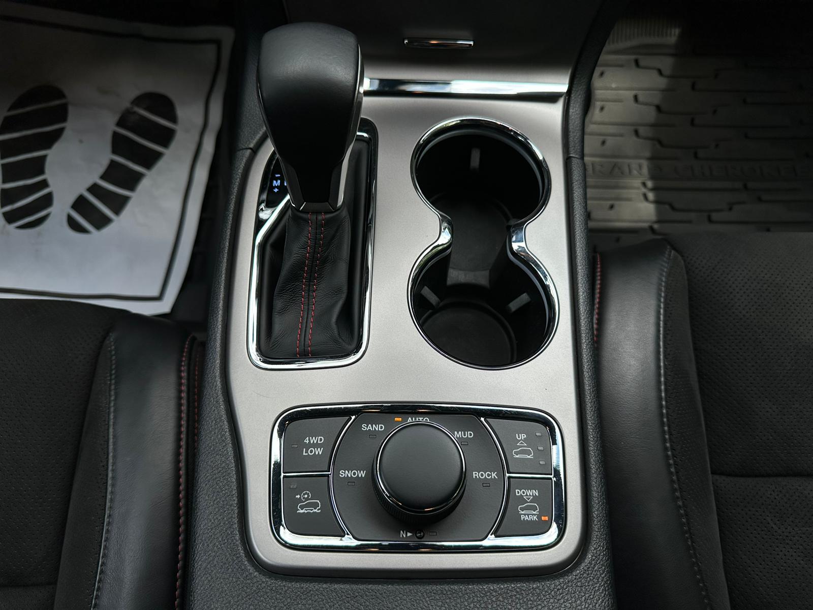 JEEP Grand Cherokee 3.0 CRD Trailhawk Automatic-image-24