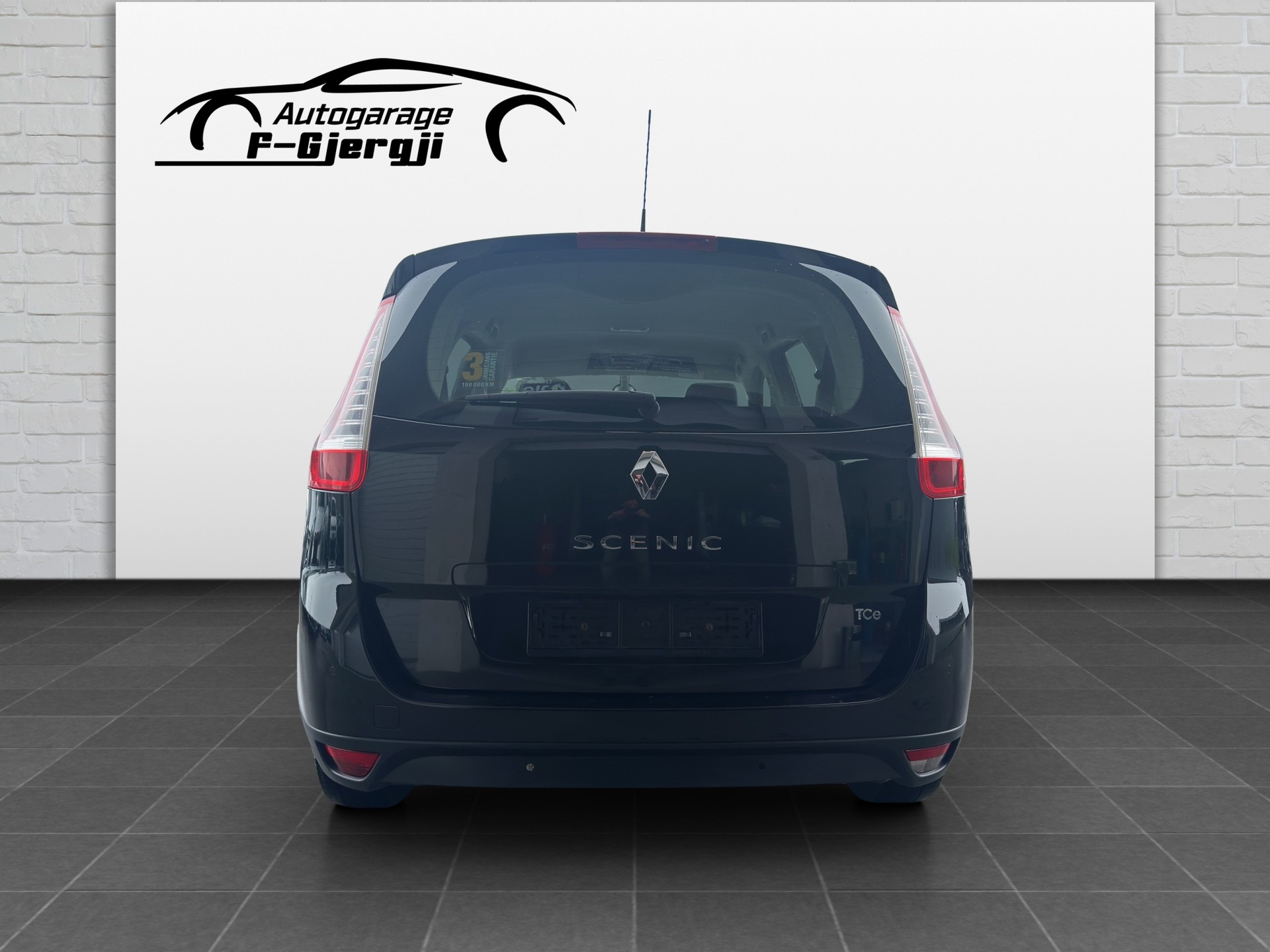 RENAULT Grand Scénic 1.4 16V Turbo Expression-image-7