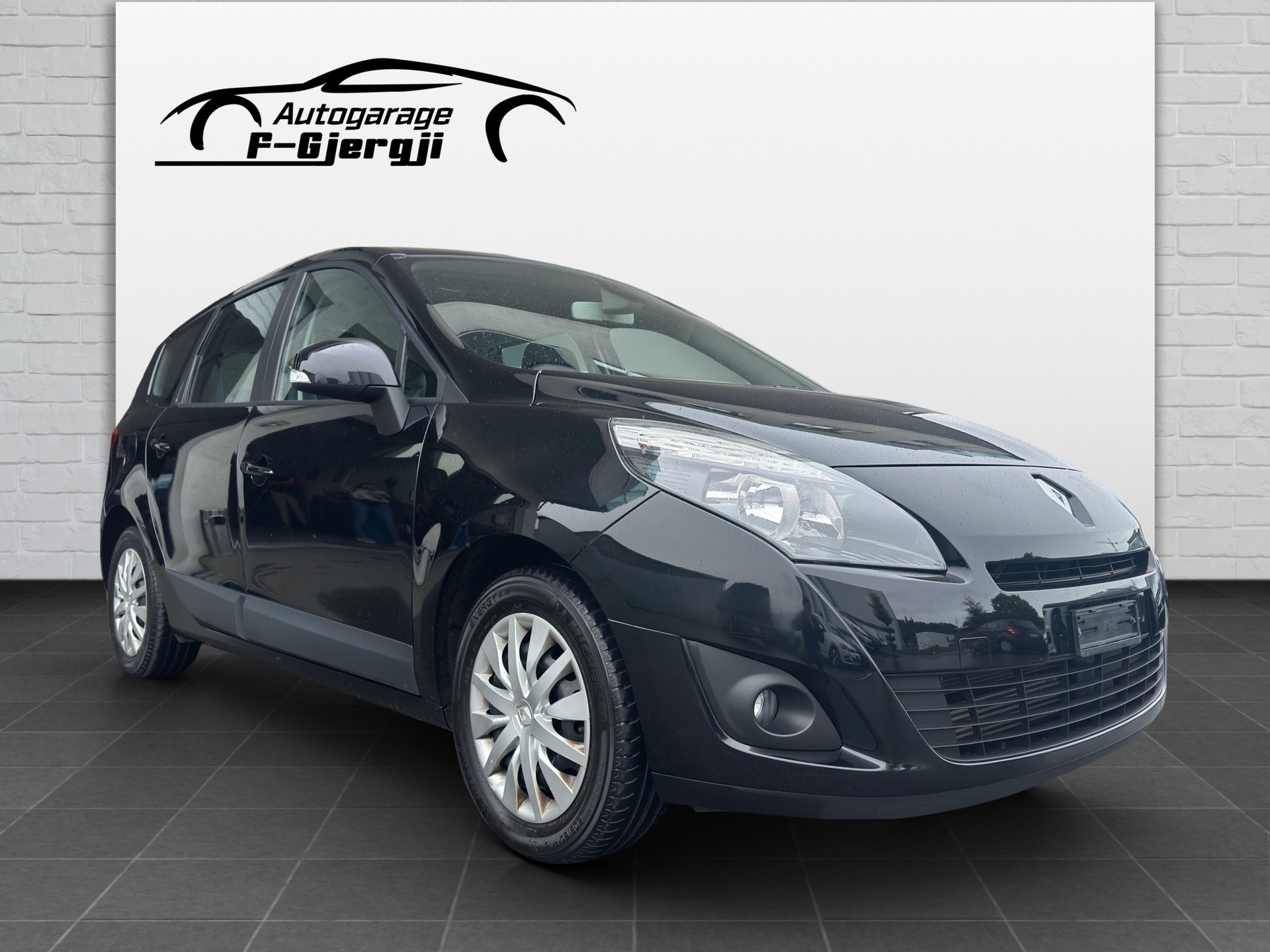RENAULT Grand Scénic 1.4 16V Turbo Expression-showroom-element-1