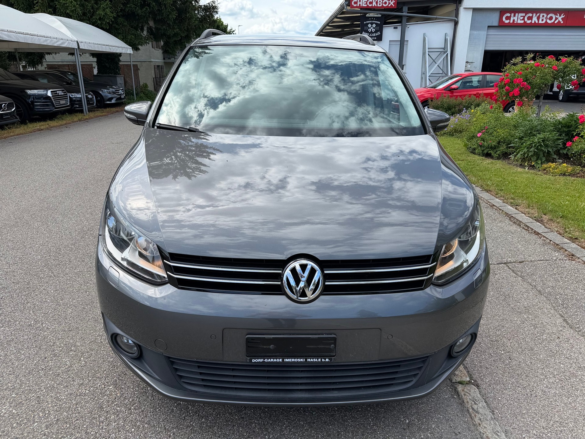 VW Touran 1.4 TSI Trendline-image-2