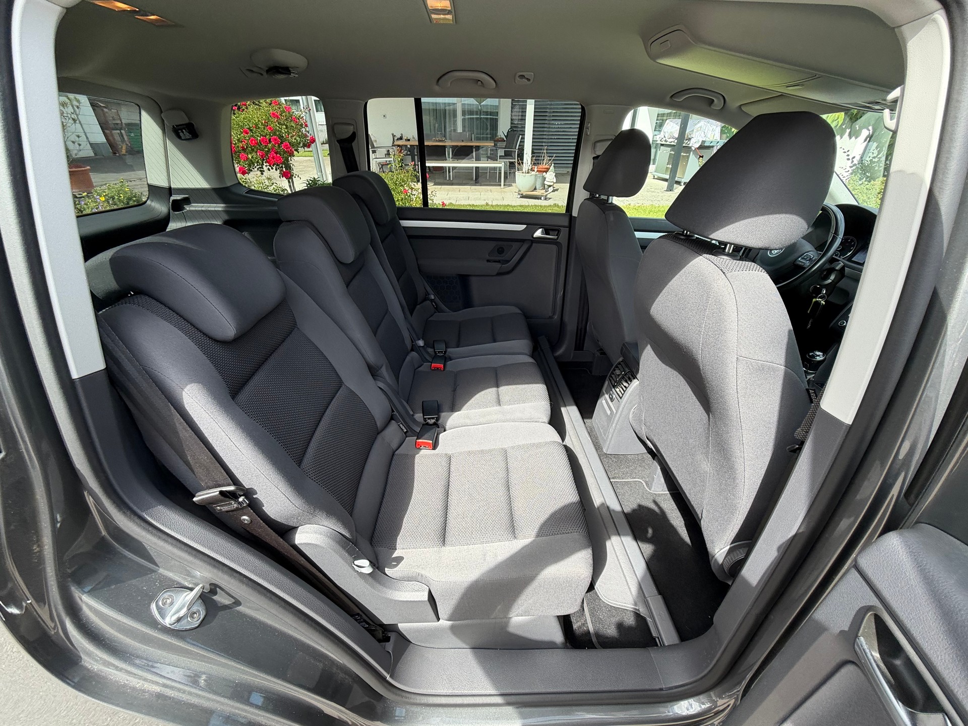 VW Touran 1.4 TSI Trendline-image-10