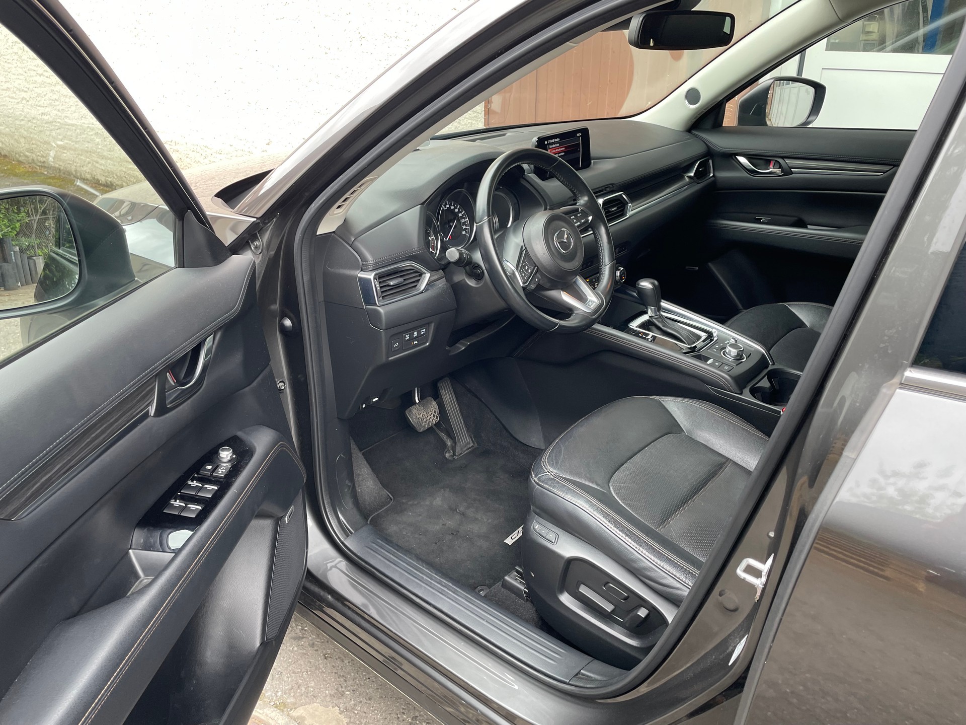 MAZDA 2.2 D 175 Revolution AWD-image-8