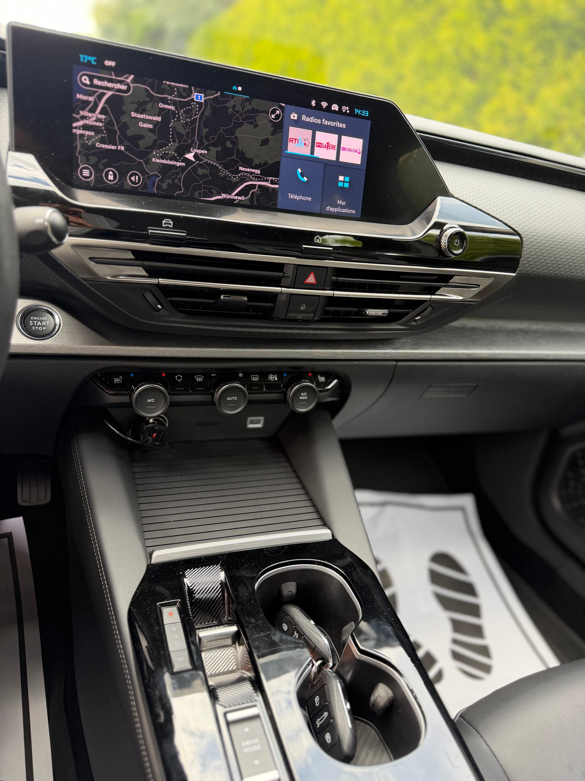 CITROEN C5 X 1.2i PureTech Swiss Edition EAT8-image-8