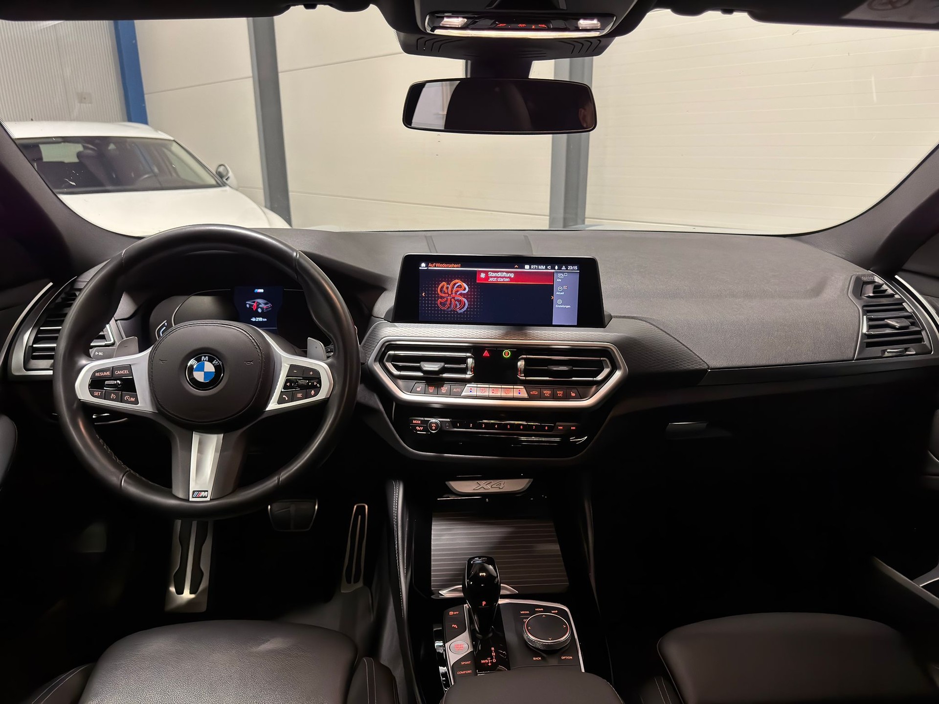 BMW X4 30i xDrive SAG-image-6