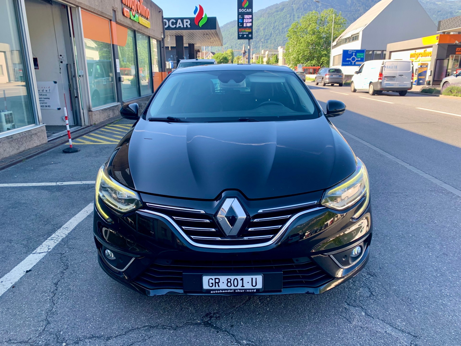 RENAULT Mégane 1.2 16V T Bose-image-2