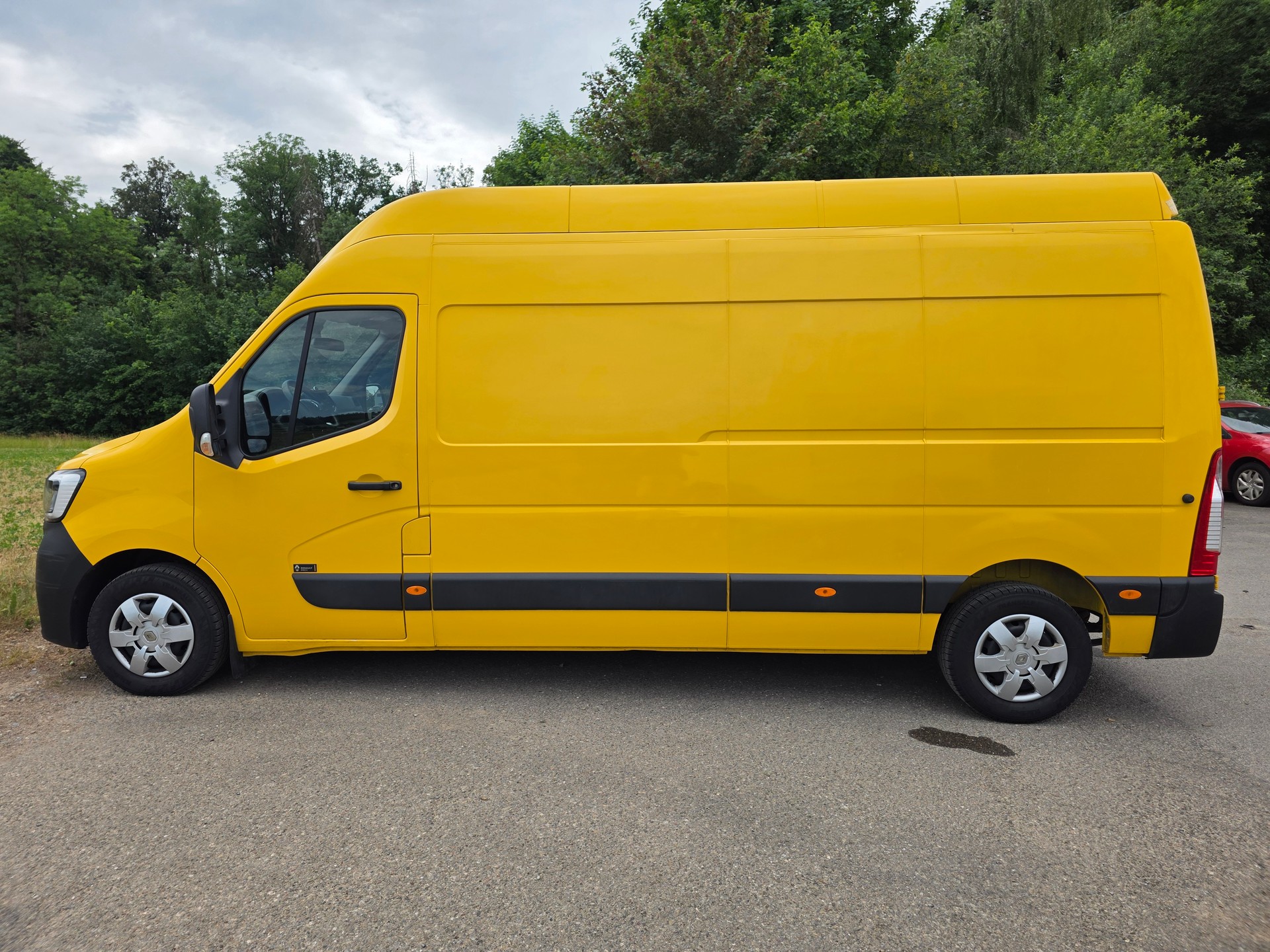 RENAULT Master T35 2.3dCi 135 L3H3-image-4