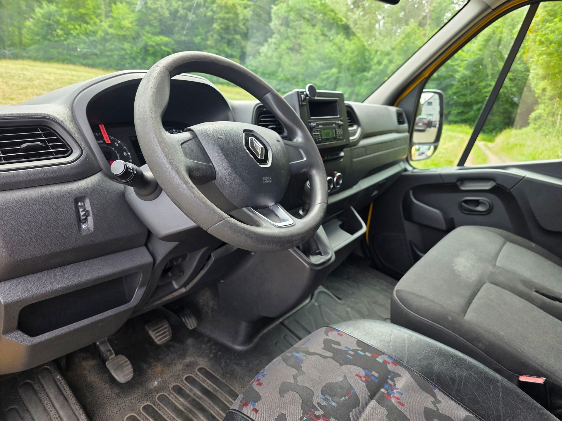 RENAULT Master T35 2.3dCi 135 L3H3-image-8