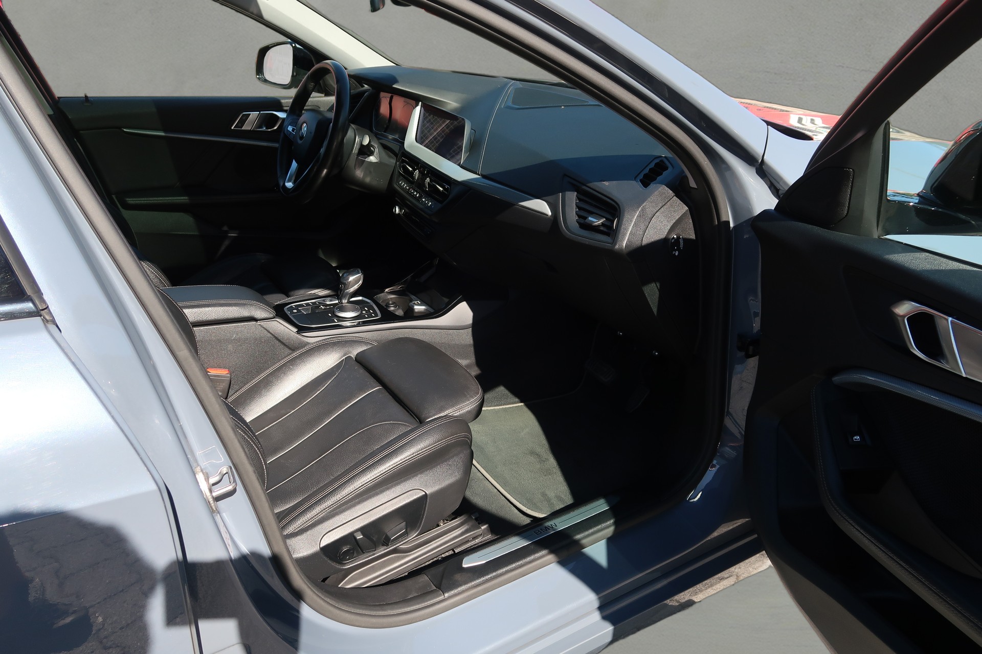 BMW 120d xDrive Steptronic Sport Line-image-19