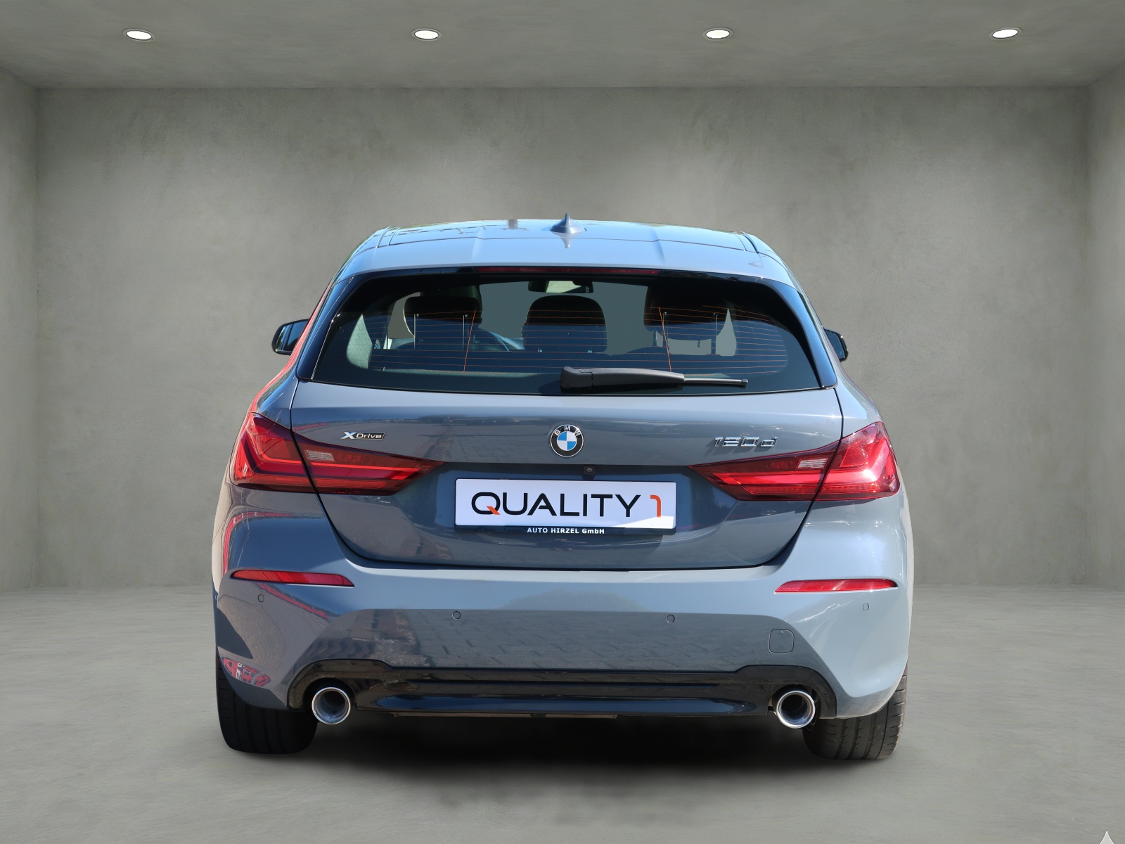 BMW 120d xDrive Steptronic Sport Line-image-4