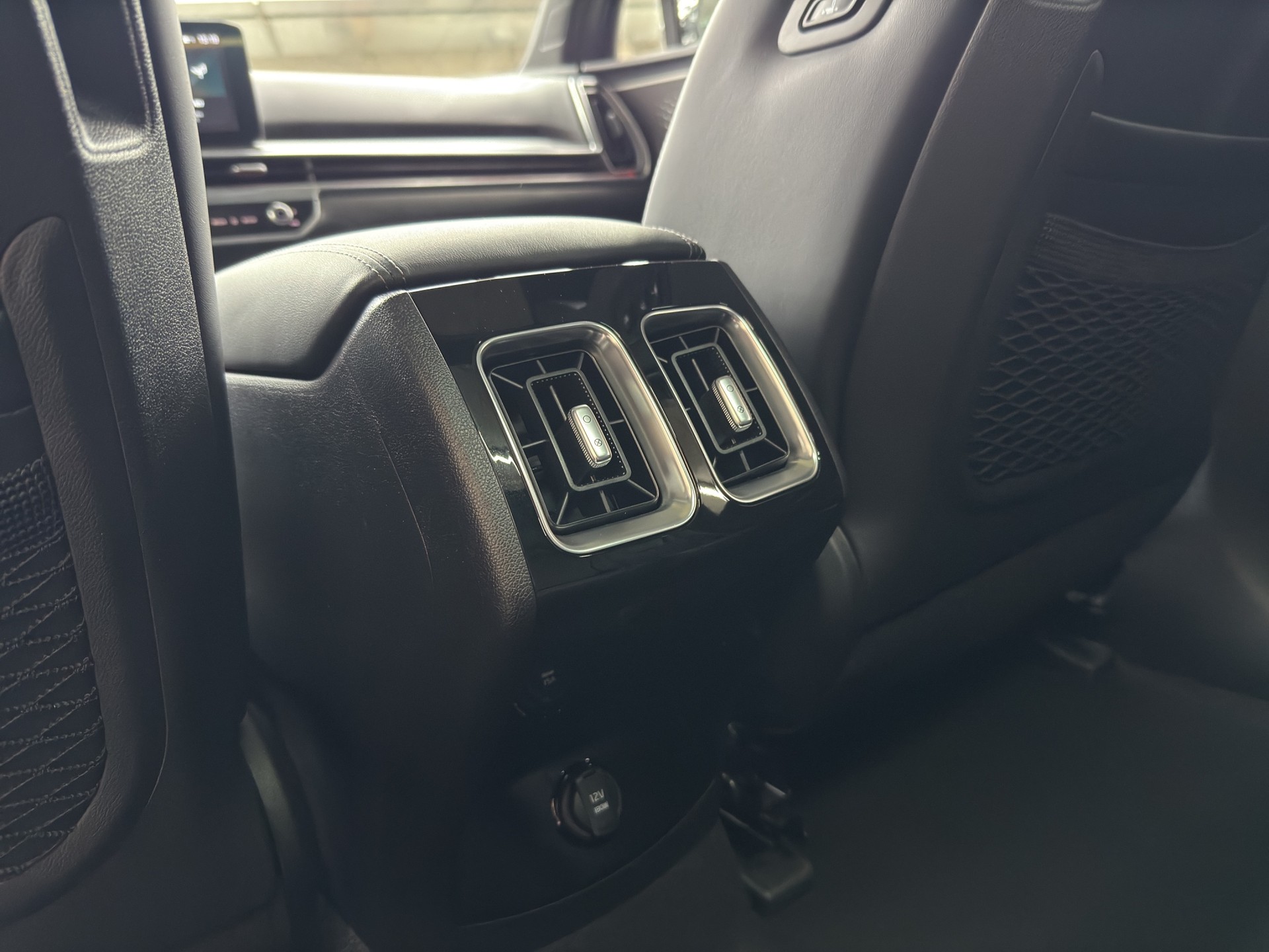 KIA Sorento 1.6 T-GDi PHEV 7P Style-image-15