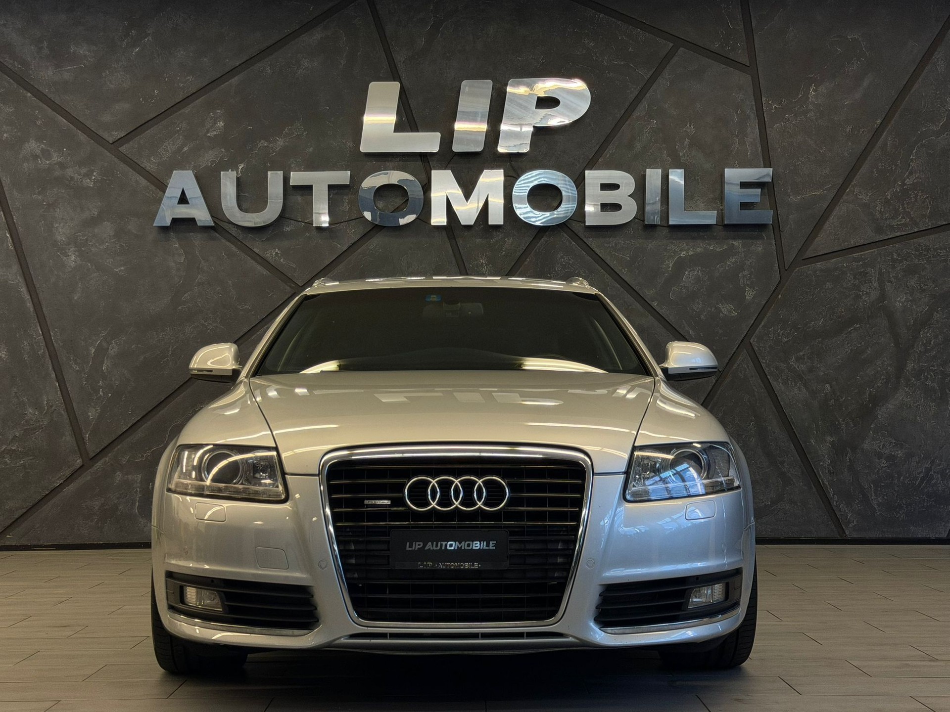 AUDI A6 Avant 3.0 V6 TDI quattro tiptronic-showroom-element-1