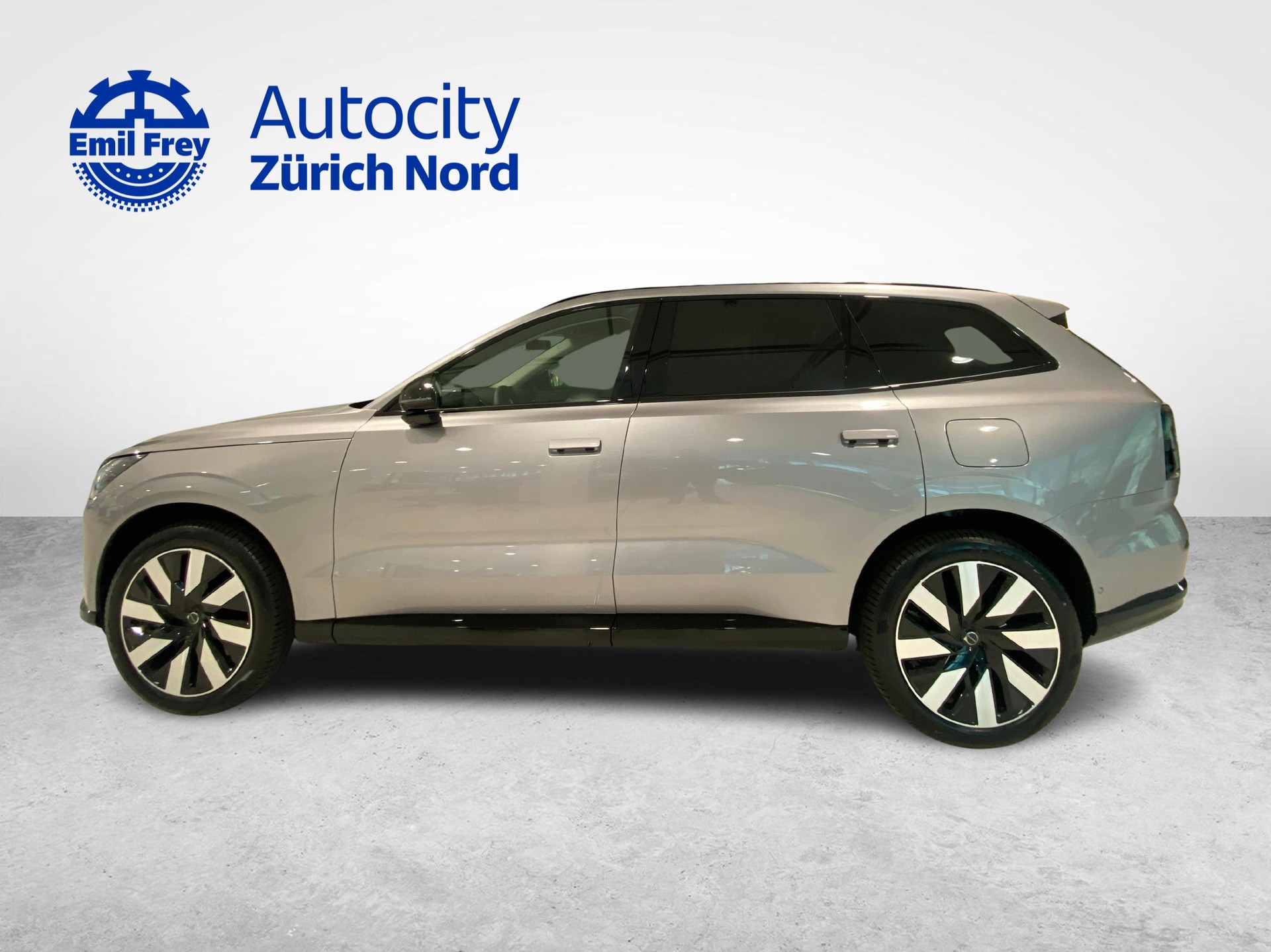 VOLVO EX90 Twin Plus AWD-image-1