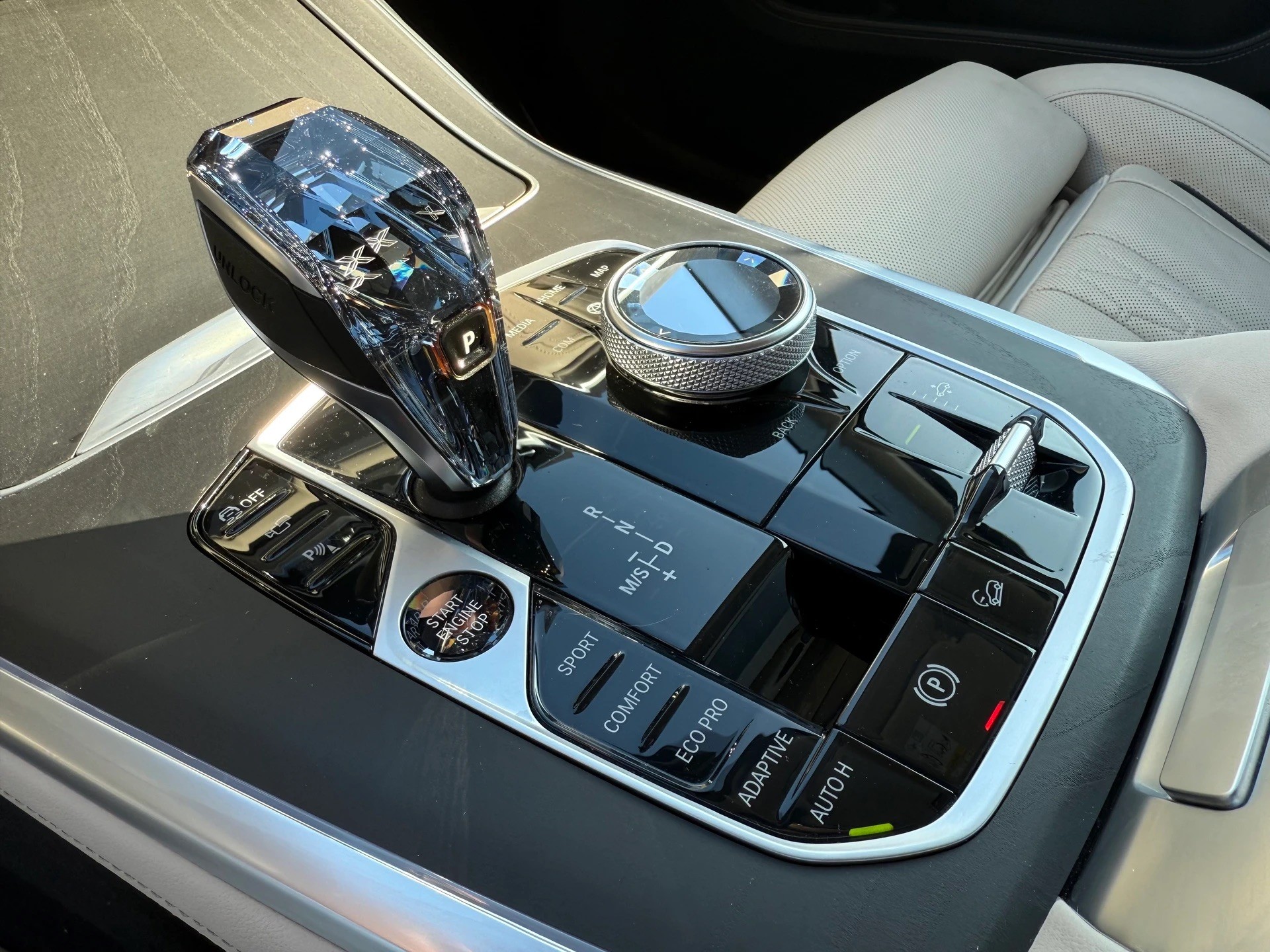 BMW 40d xDrive-image-5