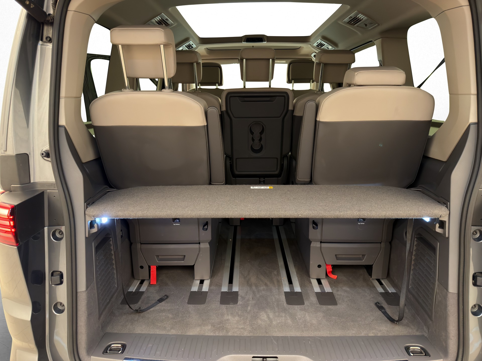 VW Multivan kurz 2.0 TDI Style DSG-image-12