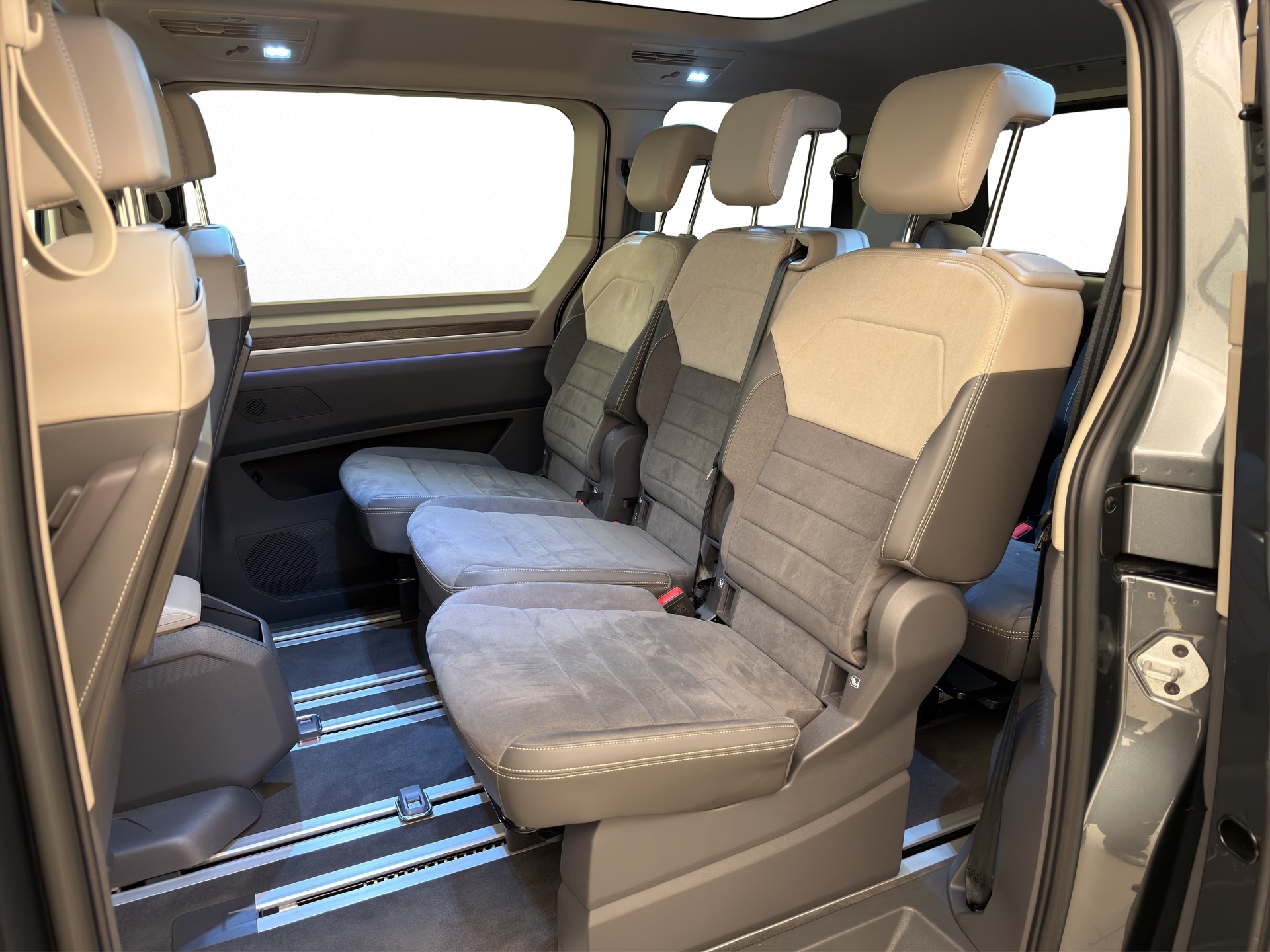 VW Multivan kurz 2.0 TDI Style DSG-image-11