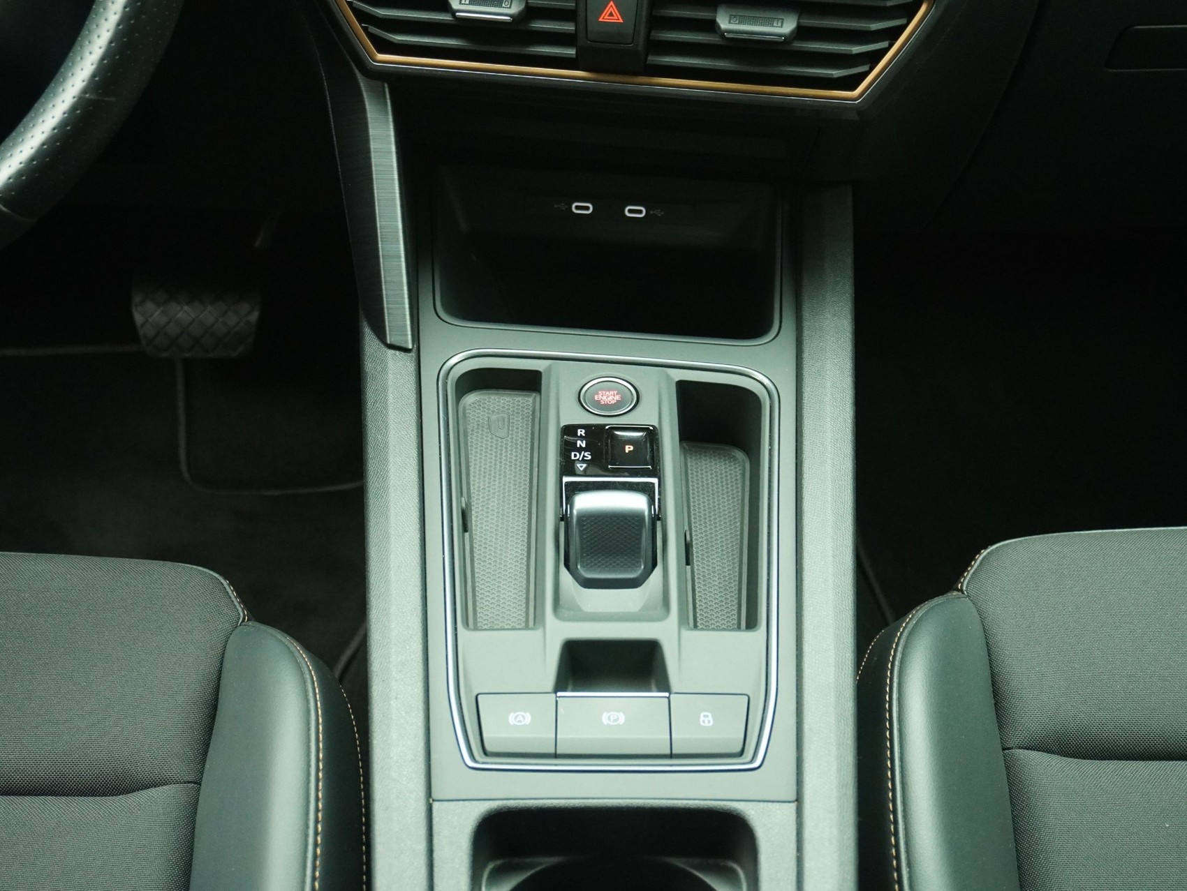 CUPRA Formentor 1.5 TSI DSG-image-15