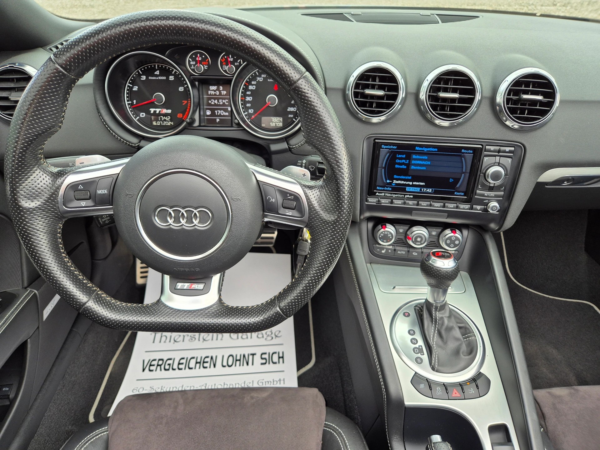 AUDI 2.5 TFSI quattro S-Tronic-image-15