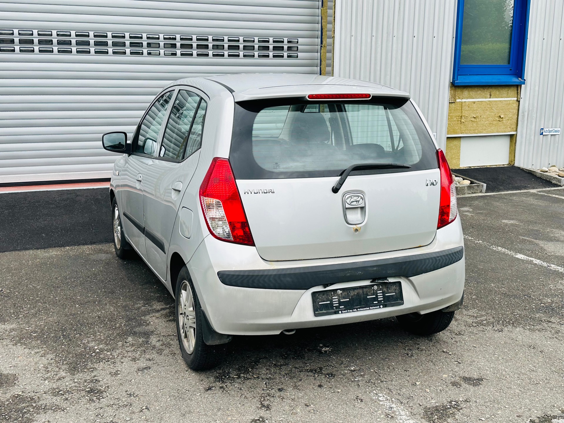 HYUNDAI i10 1.1 Style Automatic-image-6