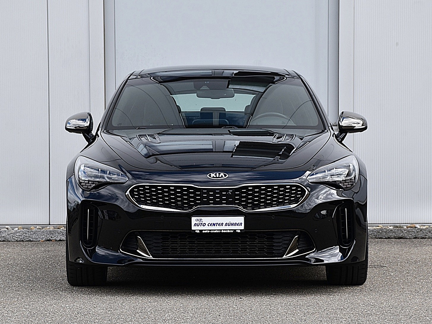 KIA Stinger 3.3 T-GDi GT Automat AWD-image-4