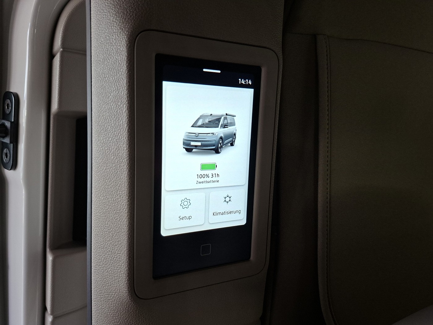 VW California 2.0 TSI Beach Tour Liberty-image-19