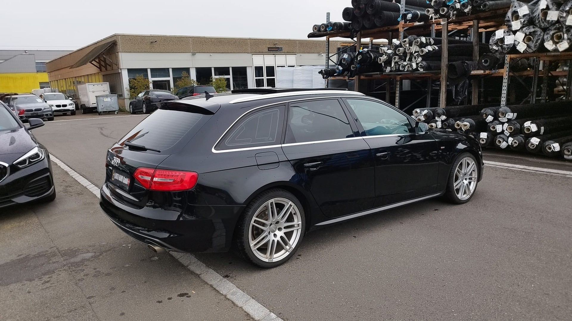 AUDI A4 Avant 3.0 TDI quattro-image-1
