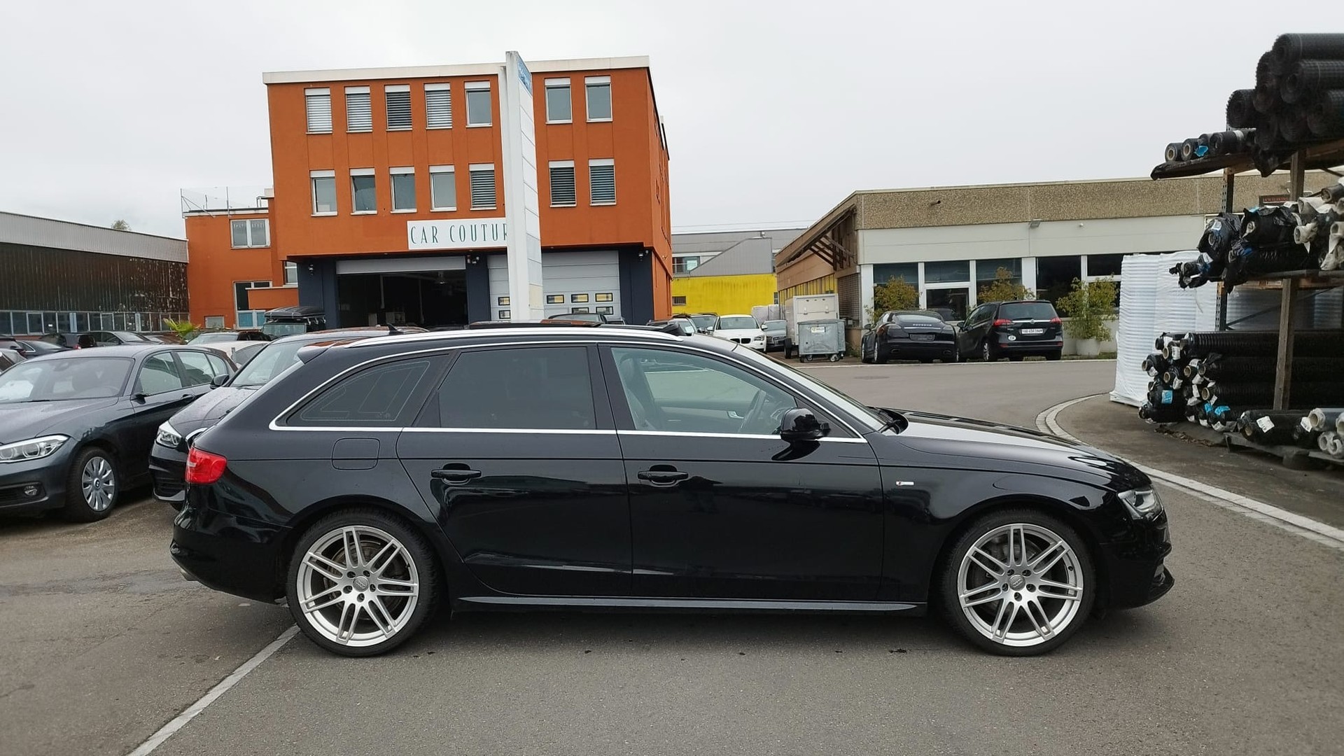 AUDI A4 Avant 3.0 TDI quattro-image-2