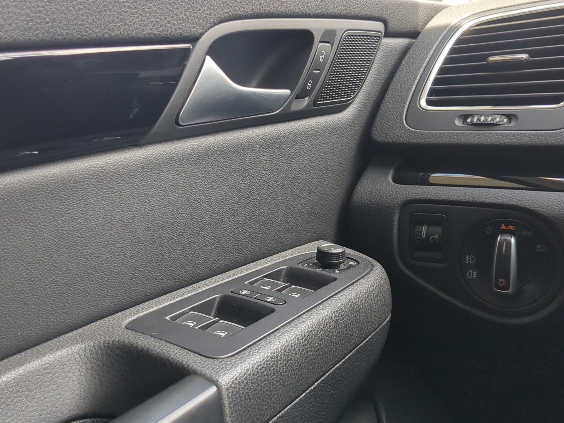 SEAT Alhambra 2.0 TDI FR Line-image-6