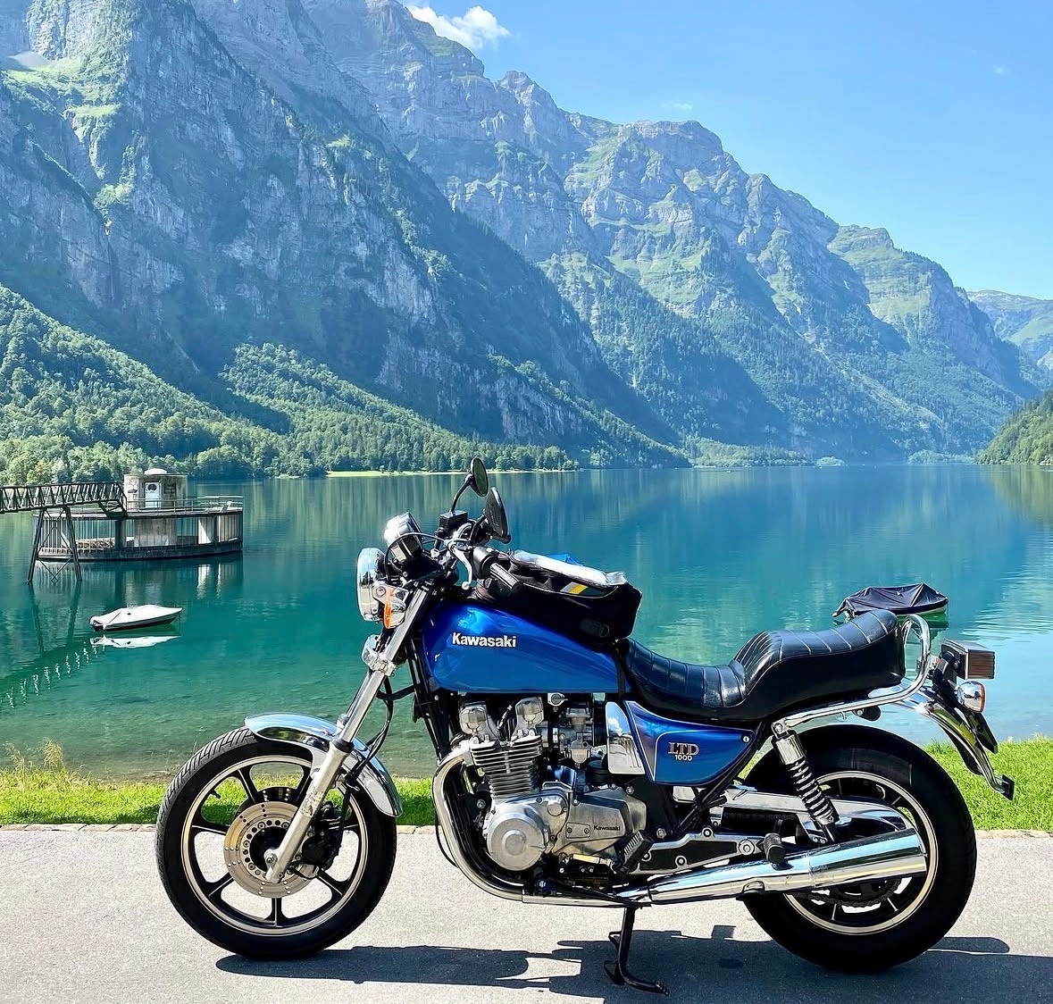 KAWASAKI KZT00K Z 1000 LTD-image-1