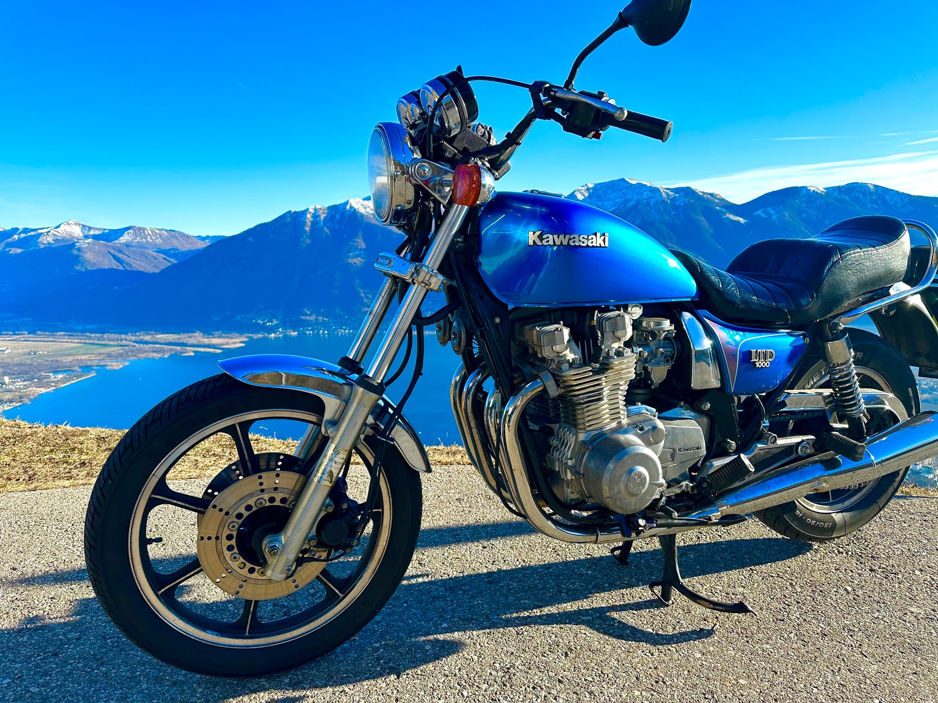 KAWASAKI KZT00K Z 1000 LTD
