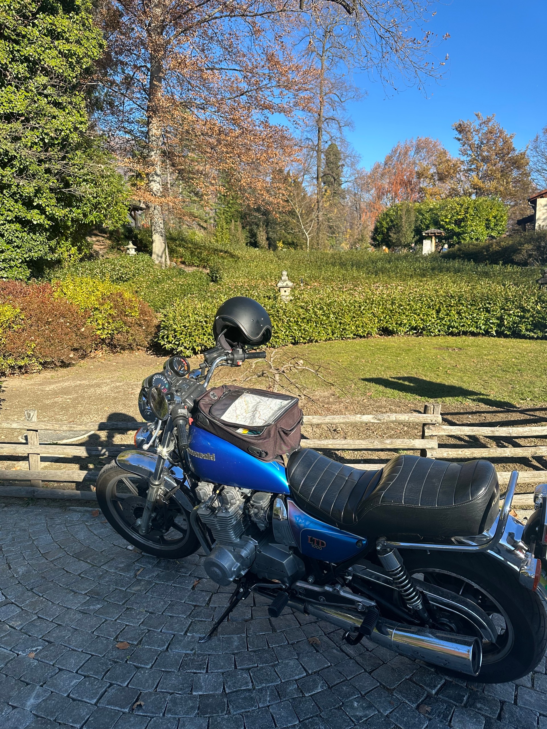 KAWASAKI KZT00K Z 1000 LTD-image-4