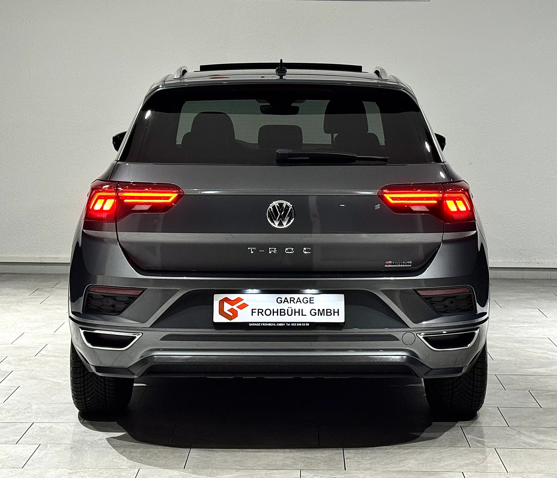 VW VW T-Roc 2.0 TSI R-Line Sport DSG 4Motion | 1.Hand | CH |-image-6
