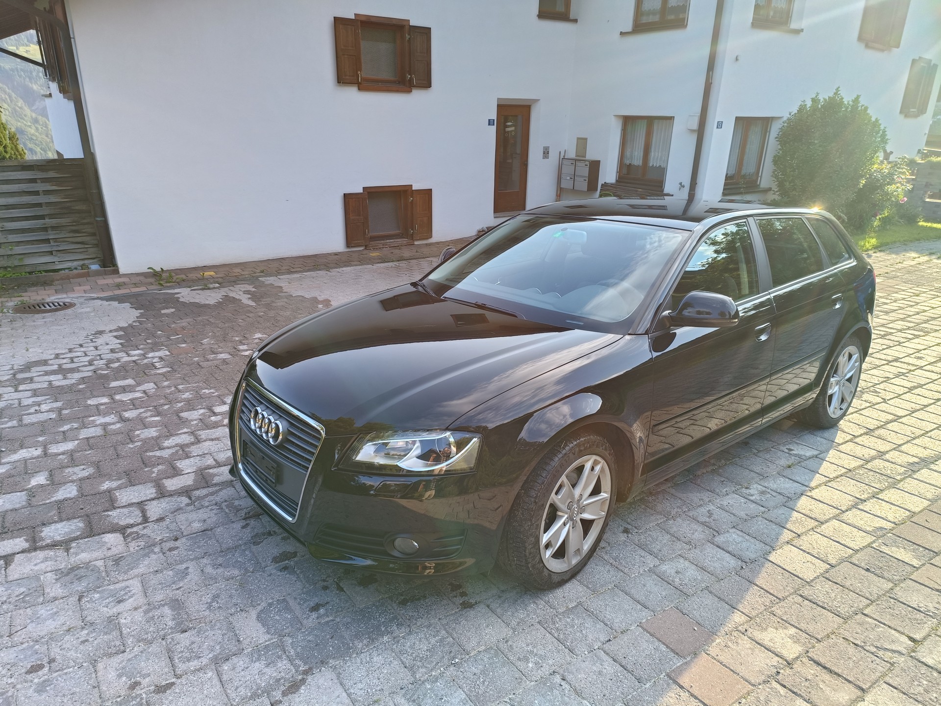 AUDI A3 1.8 16V TFSI Snow quattro-image-0