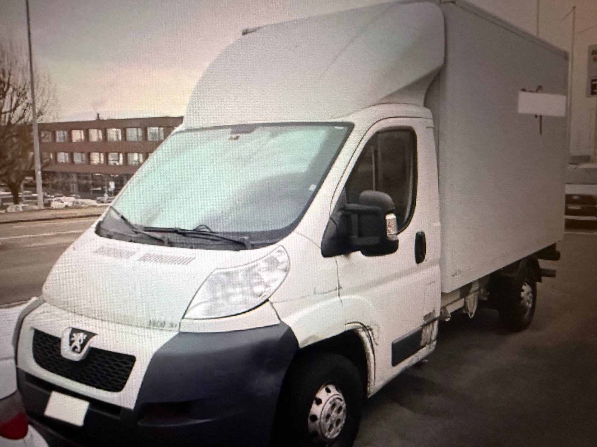 PEUGEOT Boxer 3.0 HDI 335 L4-image-0