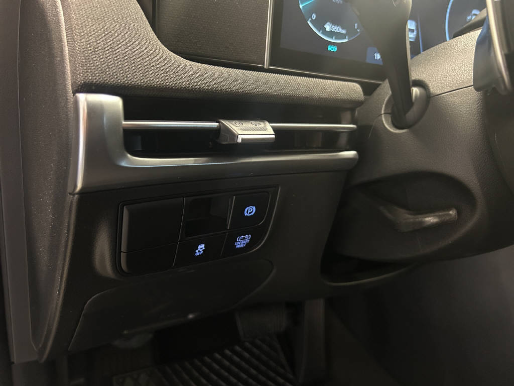 HYUNDAI Tucson 1.6 T-GDi HEV Origo Blackline 4WD-image-9