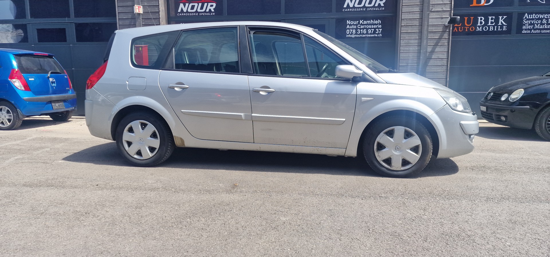 RENAULT Grand Scénic 2.0 16V Turbo Privilège-image-2