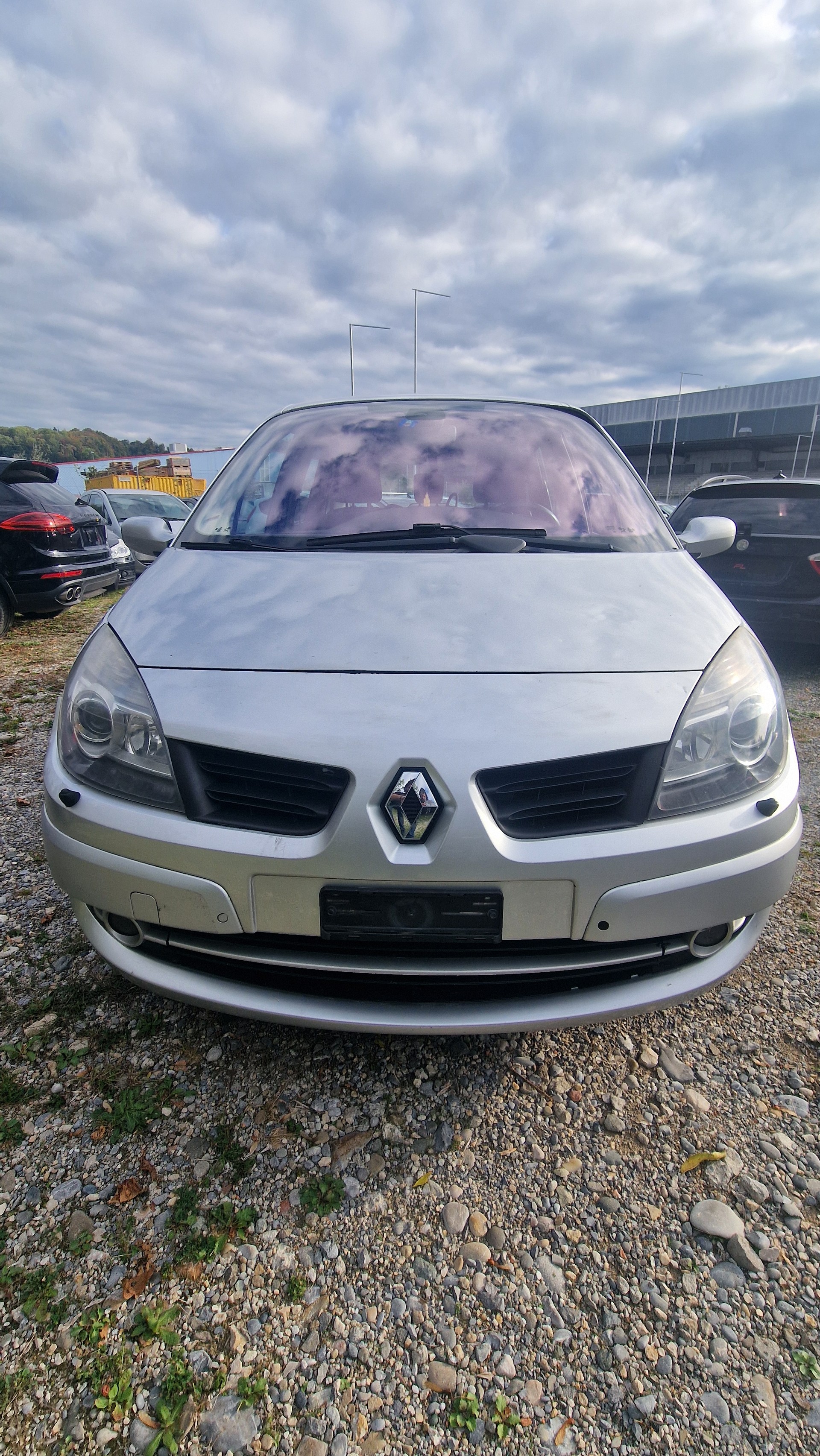 RENAULT Grand Scénic 2.0 16V Turbo Privilège