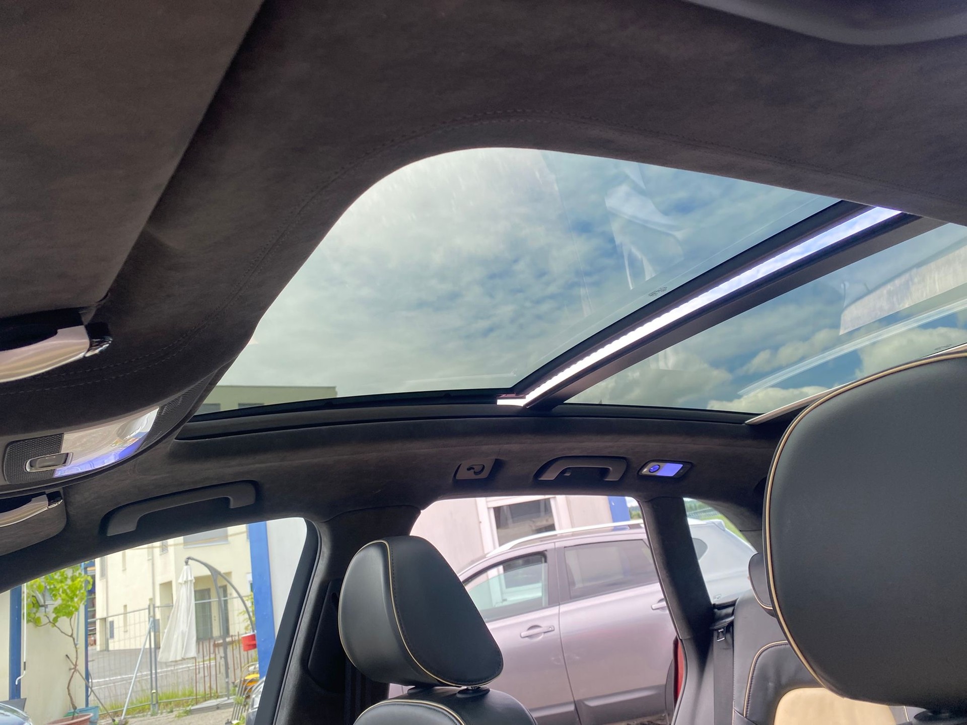 AUDI Q5 3.0 TDI quattro S-tronic-image-12