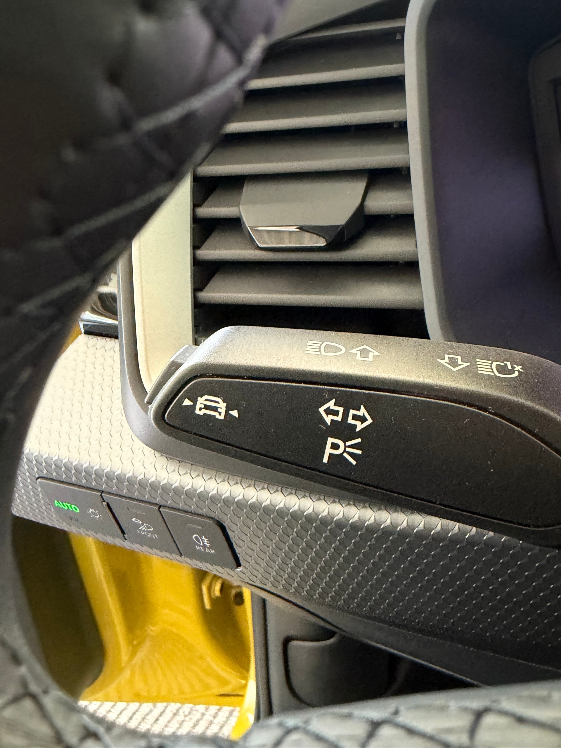 AUDI A1 Sportback 35 TFSI advanced | CH Fahrzeug | Technikpaket LED | MMI Navi Plus | Kamera | Virtual Cockpit |-image-15