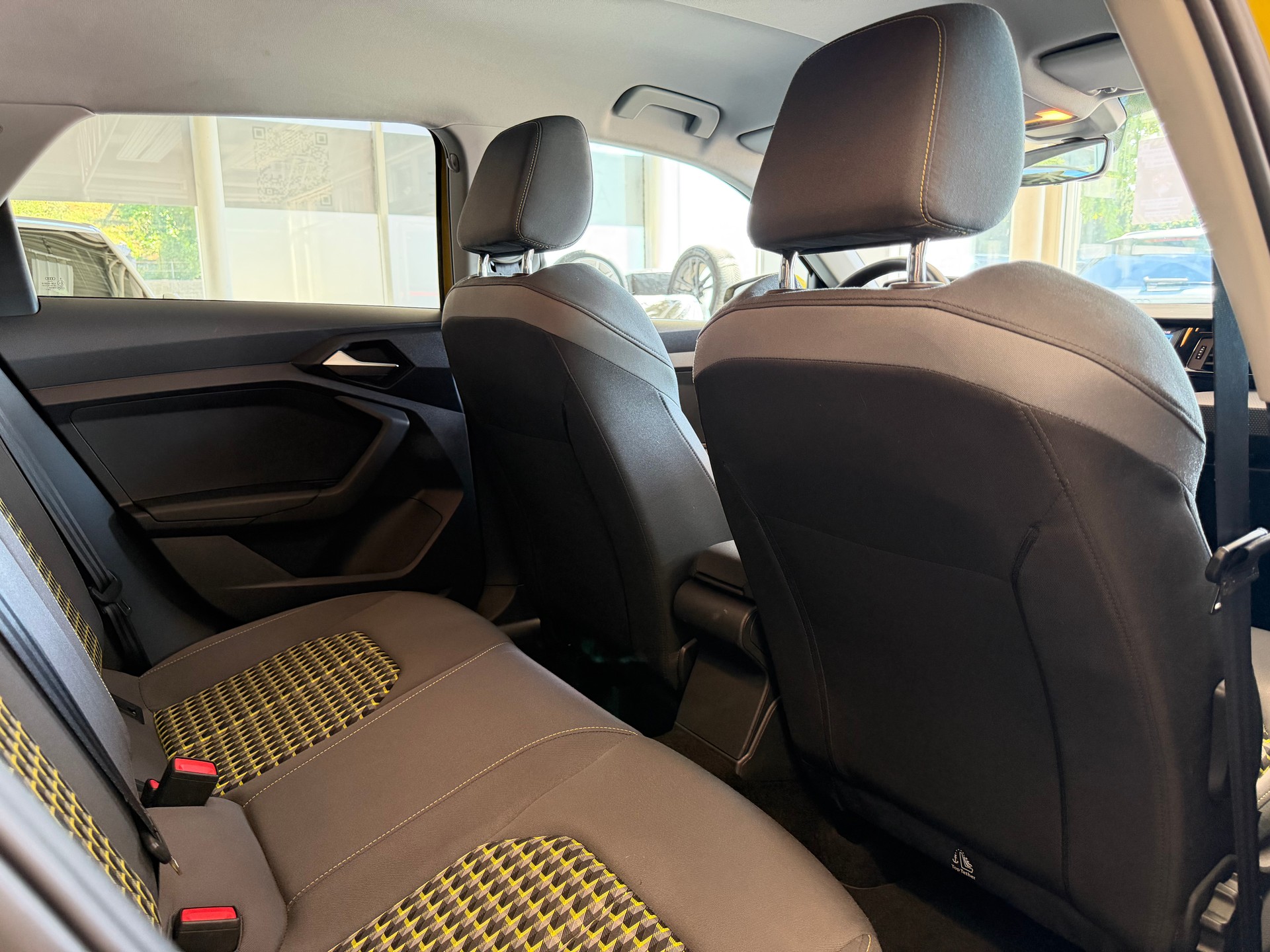 AUDI A1 Sportback 35 TFSI advanced | CH Fahrzeug | Technikpaket LED | MMI Navi Plus | Kamera | Virtual Cockpit |-image-29