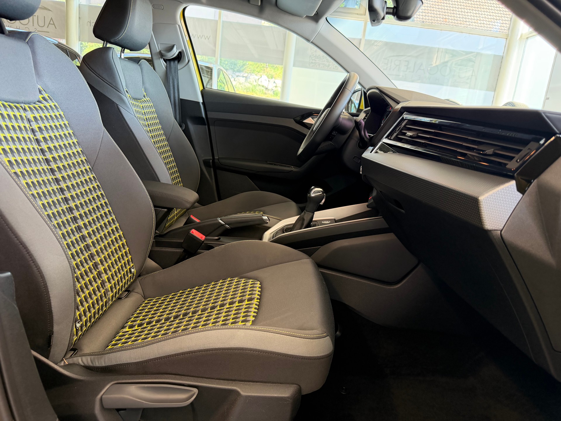 AUDI A1 Sportback 35 TFSI advanced | CH Fahrzeug | Technikpaket LED | MMI Navi Plus | Kamera | Virtual Cockpit |-image-31
