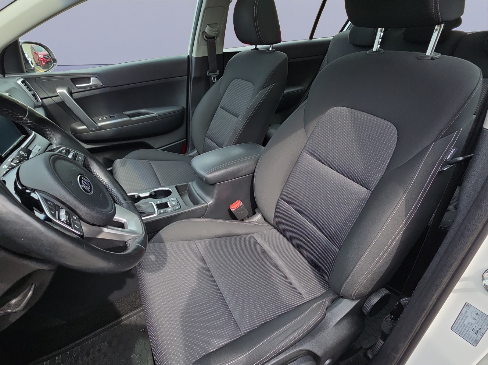 KIA Sportage 1.6 CRDi MHEV Power 2020-image-8