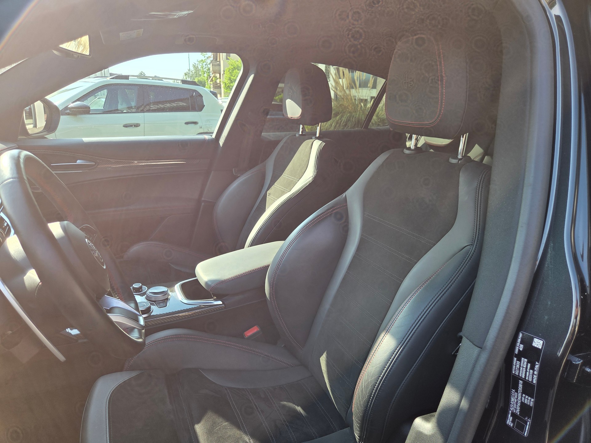 ALFA ROMEO Stelvio 2.0 Estrema Q4-image-8
