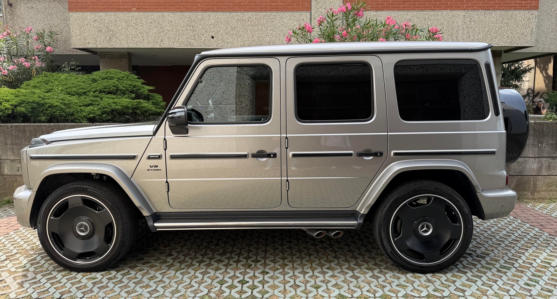 MERCEDES-BENZ G 63 AMG Speedshift Plus G-Tronic-image-4