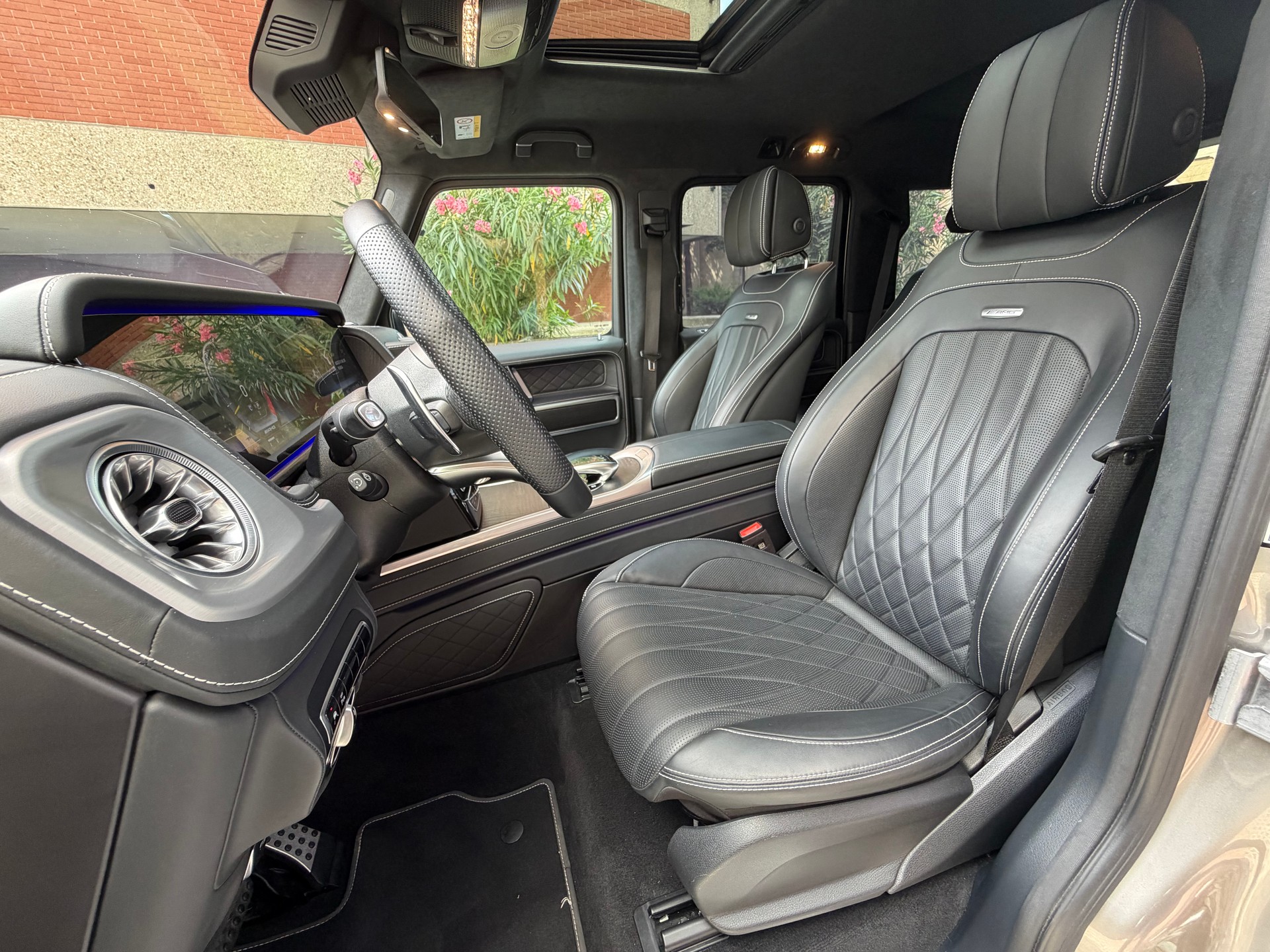 MERCEDES-BENZ G 63 AMG Speedshift Plus G-Tronic-image-8
