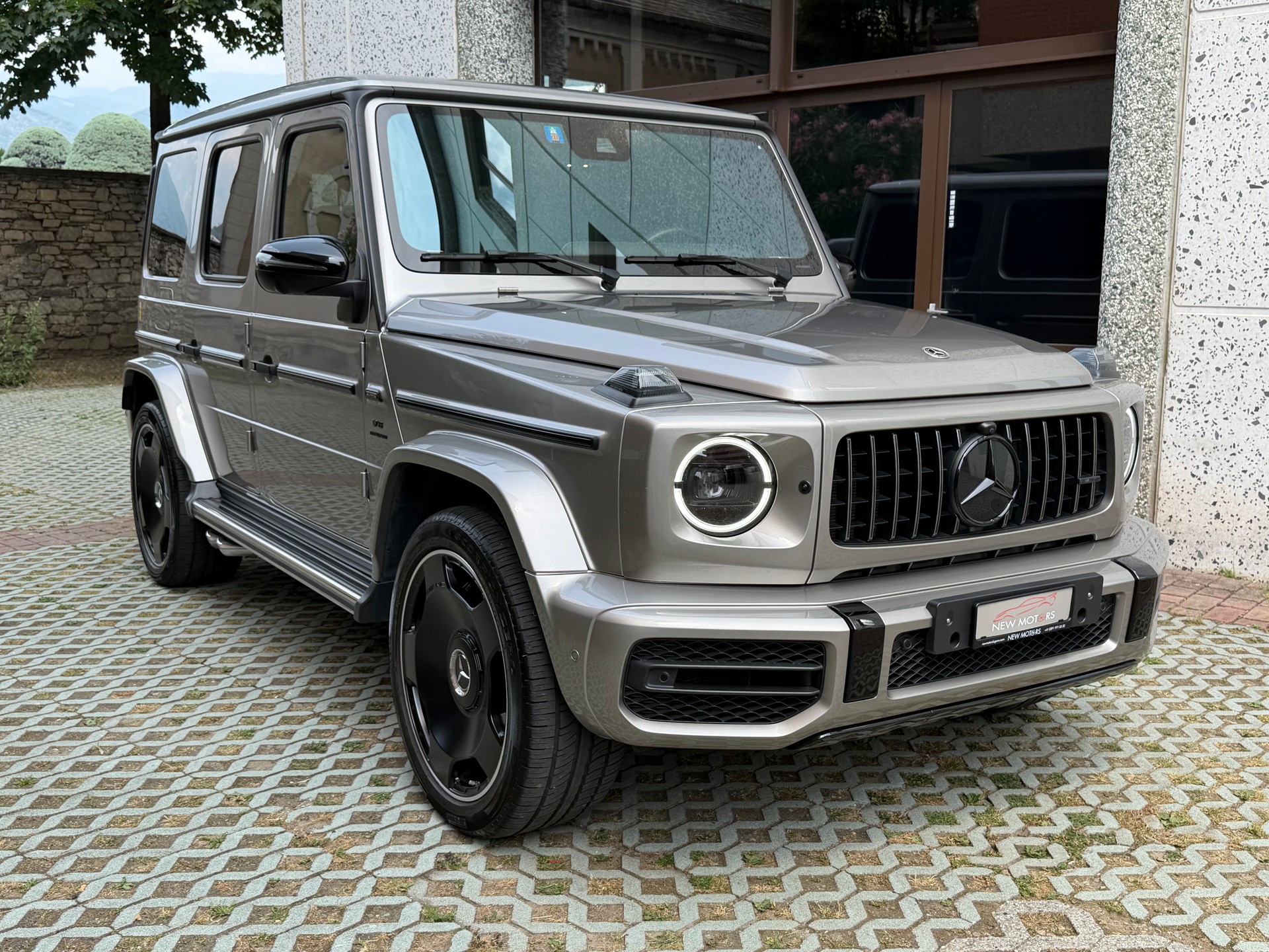 MERCEDES-BENZ G 63 AMG Speedshift Plus G-Tronic-image-2