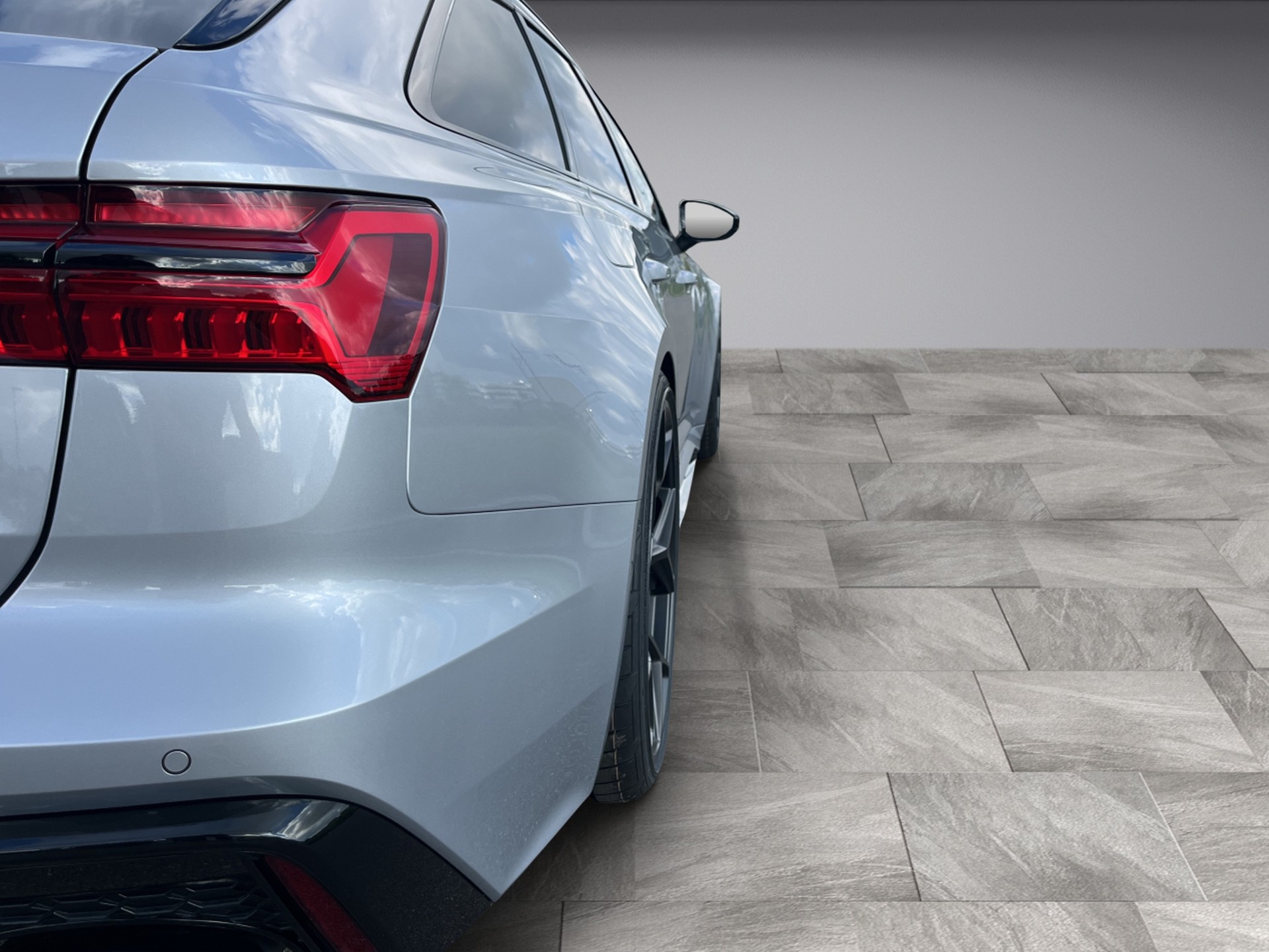 AUDI RS6 Avant 4.0 TFSI V8 Performance quattro*Panodach, B&O Adv (3D) Sound, AHK, KW Fahrwerk, (5-Jahre Garantie)-image-16
