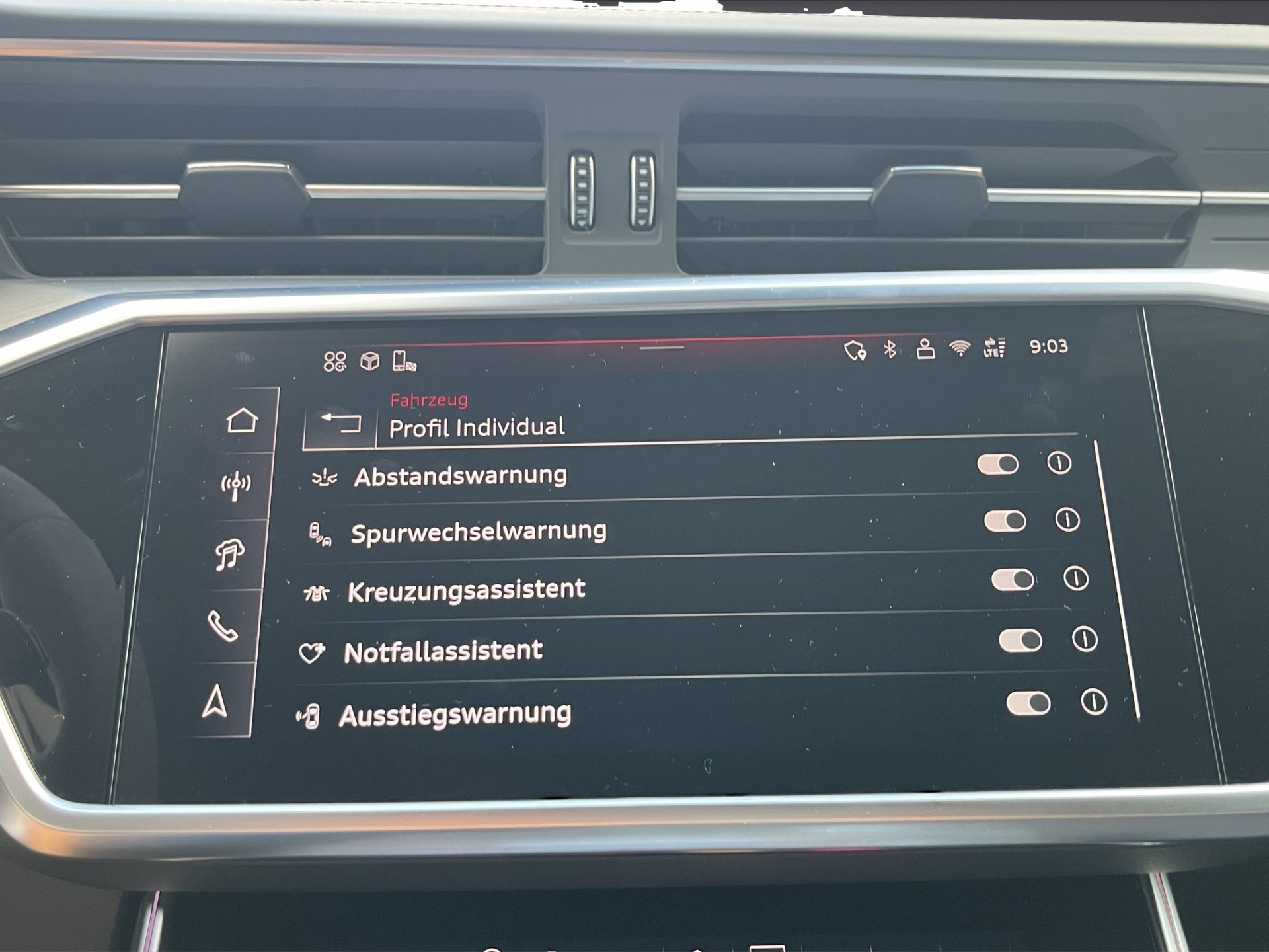 AUDI RS6 Avant 4.0 TFSI V8 Performance quattro*Panodach, B&O Adv (3D) Sound, AHK, KW Fahrwerk, (5-Jahre Garantie)-image-28