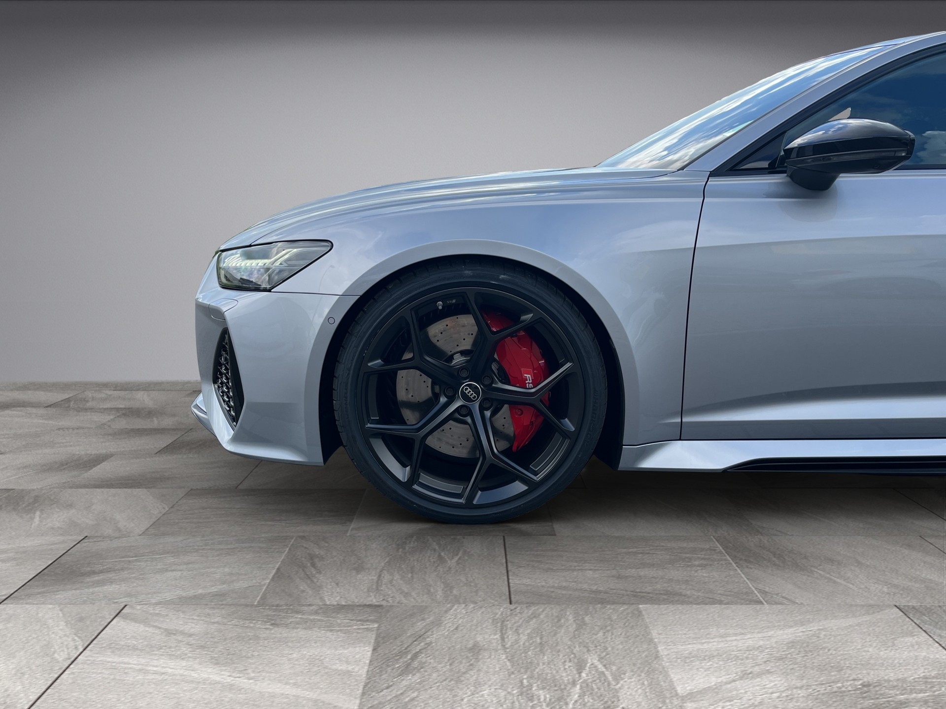 AUDI RS6 Avant 4.0 TFSI V8 Performance quattro*Panodach, B&O Adv (3D) Sound, AHK, KW Fahrwerk, (5-Jahre Garantie)-image-18