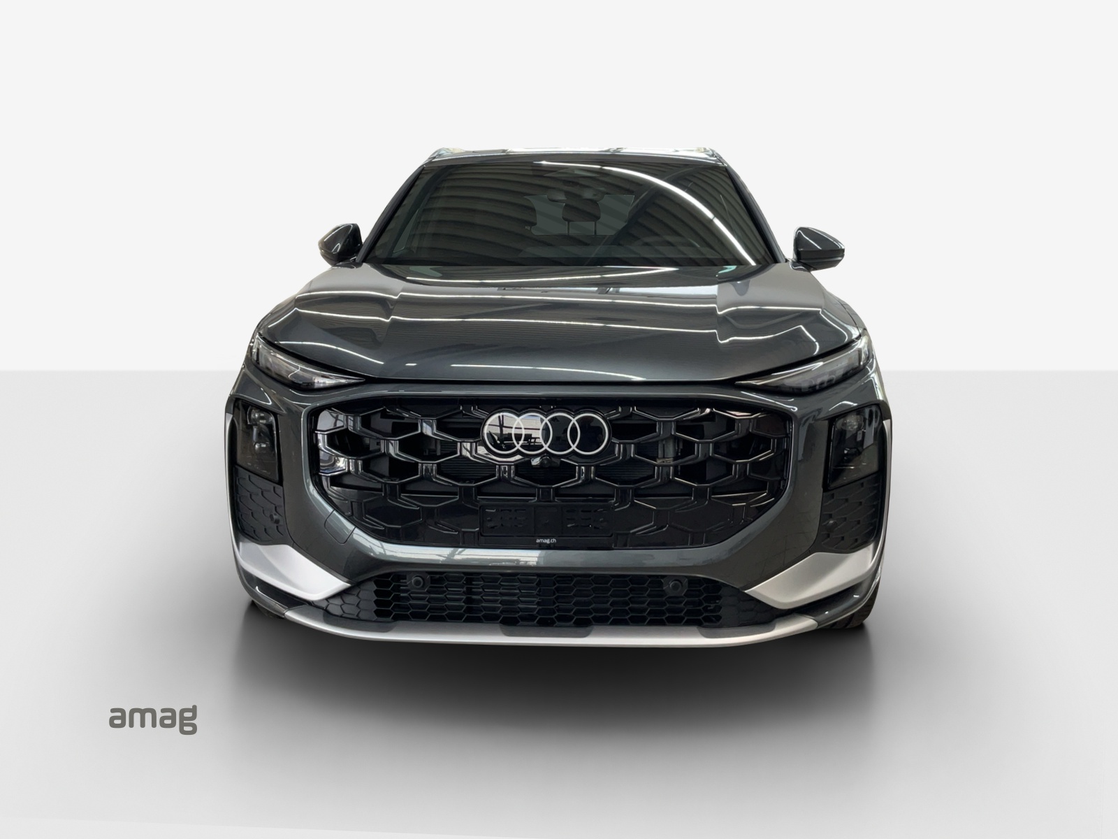 AUDI Q3 SUV 110 kW TFSI S tronic-image-6